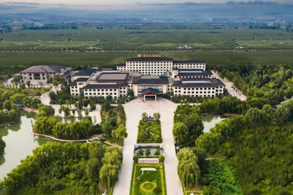 喜报！泰安一滕开元名都酒店获评2023年度山东省“五花级绿色饭店”