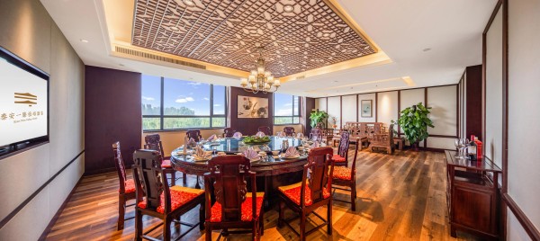 喜报！一滕松峪酒店入选省级“服务消费新品牌”