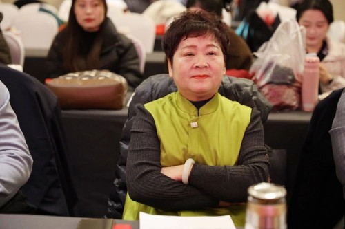 【关注】一滕集团2026年新春联欢会节目预选彩排圆满举行