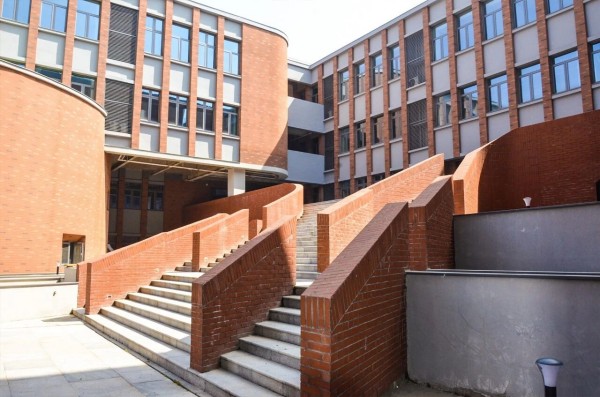 一滕匠筑精品 育梦筑就华章｜青岛理工大学临沂校区敏行楼圆满交付